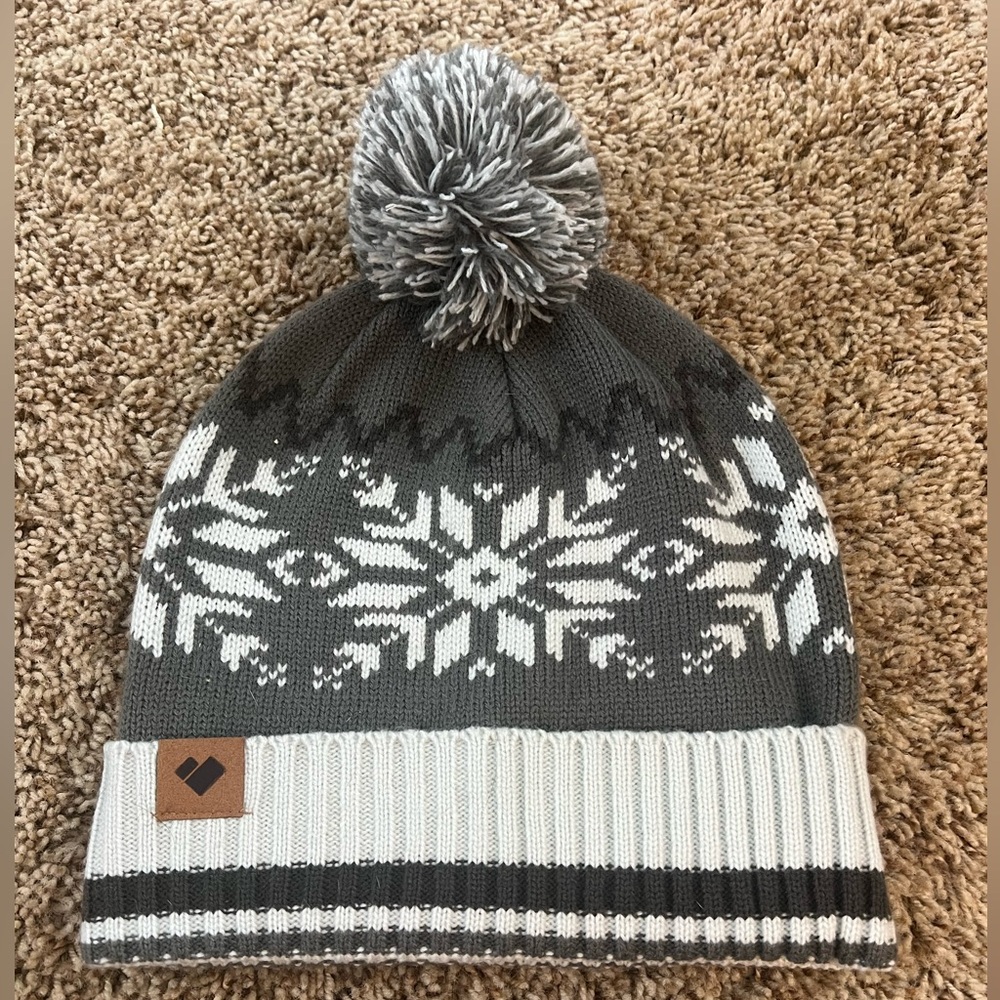 Obermeyer Gray and White Knit Beanie
